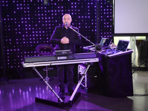 19179438_10213081471654015_520578805_o